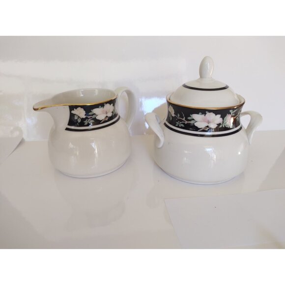 Royal Doulton Creamer & Sugar Bowl Set Vogue Collection Intrigue 1984 - Picture 1 of 15